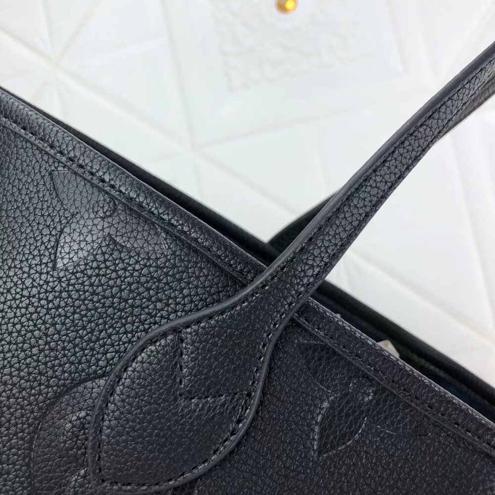 Louis Vuitton NEVERFULL Tourterelle LV Black Totes Bags - Picture 6 of 7